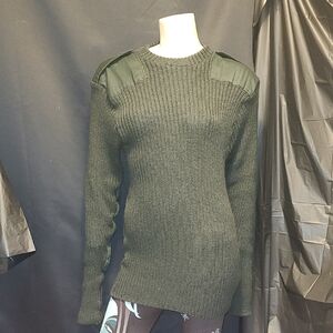 Vintage 1981 Mens Green Lambs Wool Military Surplus Knit Pullover